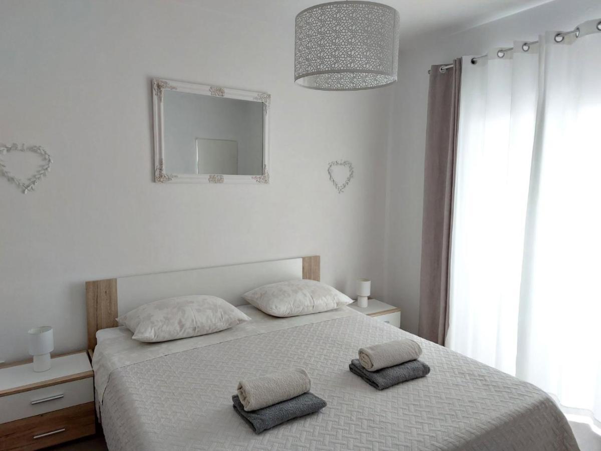 Apartments Marija Anchor Zadar Bagian luar foto